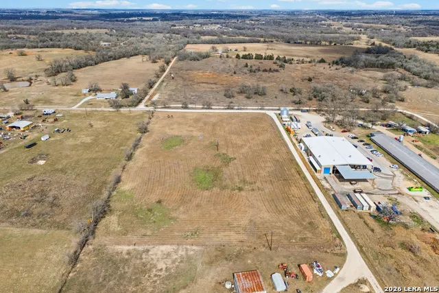 296 Blisard Rd Elgin, TX 78621