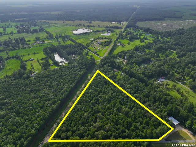 08 FM 787 Saratoga, TX 77585