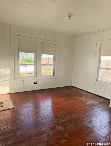 624 Berger Road Schulenburg, TX 78945