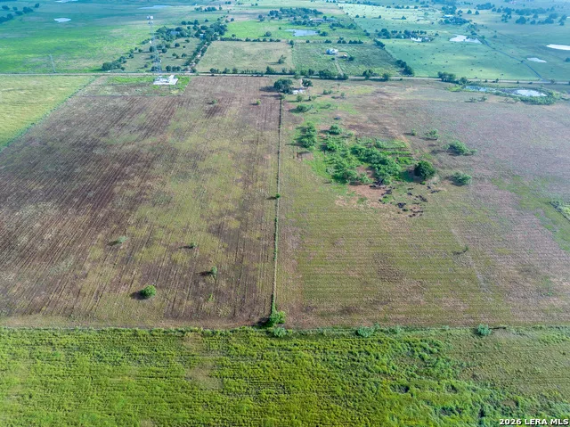 624 Berger Road Schulenburg, TX 78945