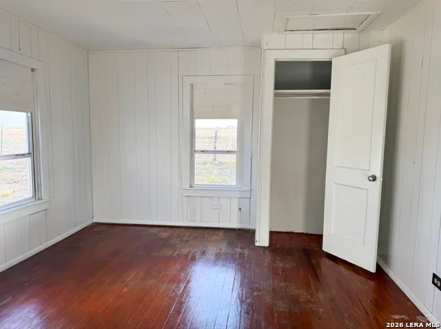624 Berger Road Schulenburg, TX 78945