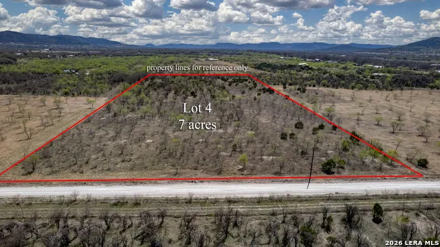 226 Whitetail Way Rio Frio, TX 78879