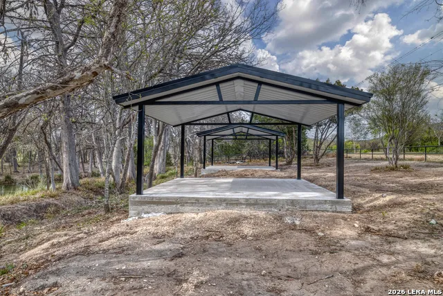 100 Whitetail Way Rio Frio, TX 78879