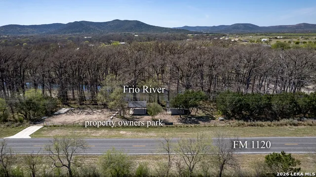 290 Whitetail Way Rio Frio, TX 78879