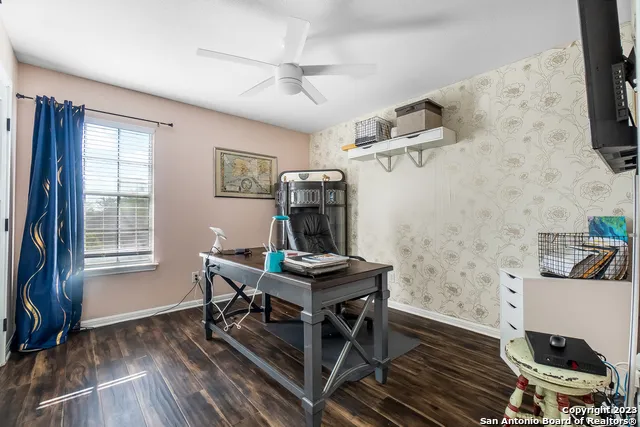 90 NINE PATCH DR Poteet, TX 78065