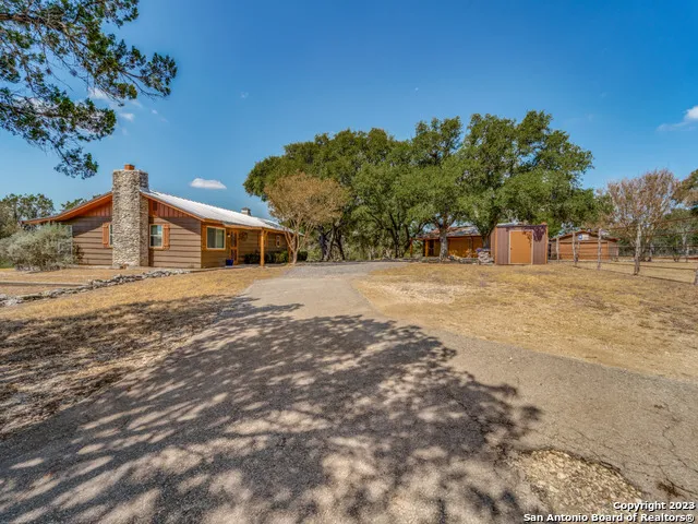 1660 MCIVER Canyon Lake, TX 78133