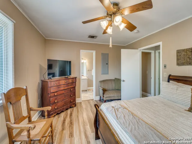 1660 MCIVER Canyon Lake, TX 78133