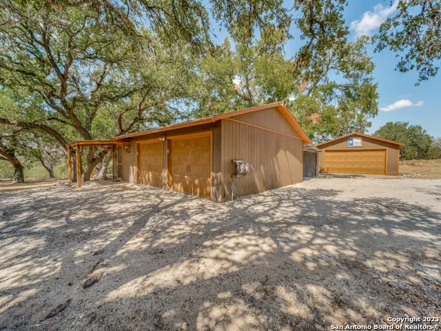 1660 MCIVER Canyon Lake, TX 78133