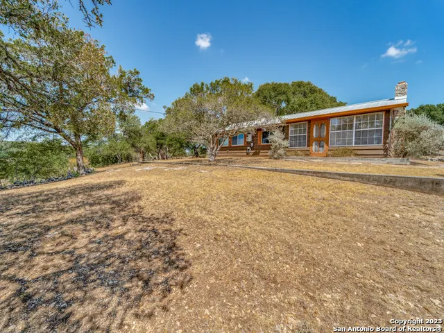 1660 MCIVER Canyon Lake, TX 78133