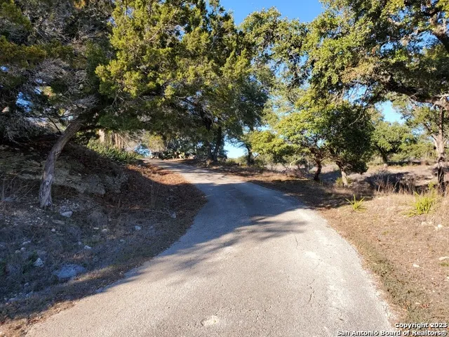 1660 MCIVER Canyon Lake, TX 78133
