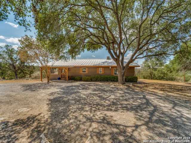 1660 MCIVER Canyon Lake, TX 78133