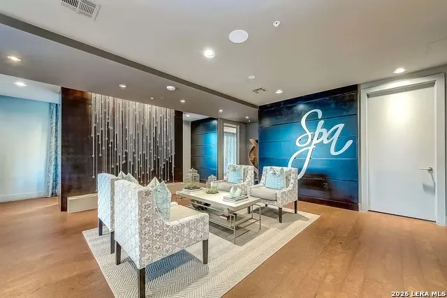 3939 W ALABAMA ST Unit 2-516 Houston, TX 77027