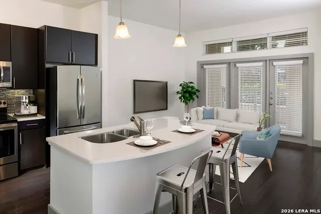 3939 W ALABAMA ST Unit 2-516 Houston, TX 77027