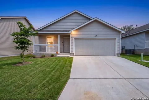 5927 Mohave Valley