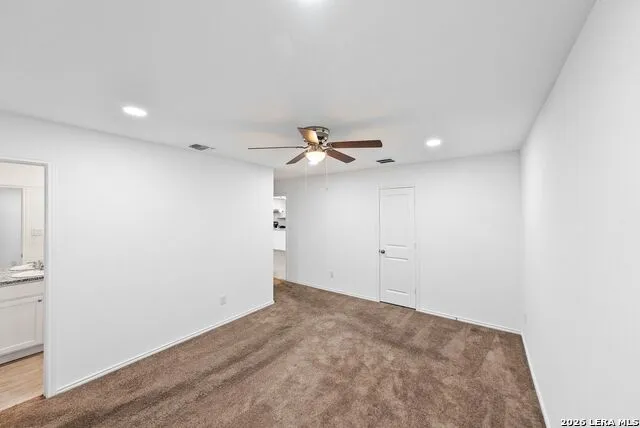5927 Mohave Valley San Antonio, TX 78242