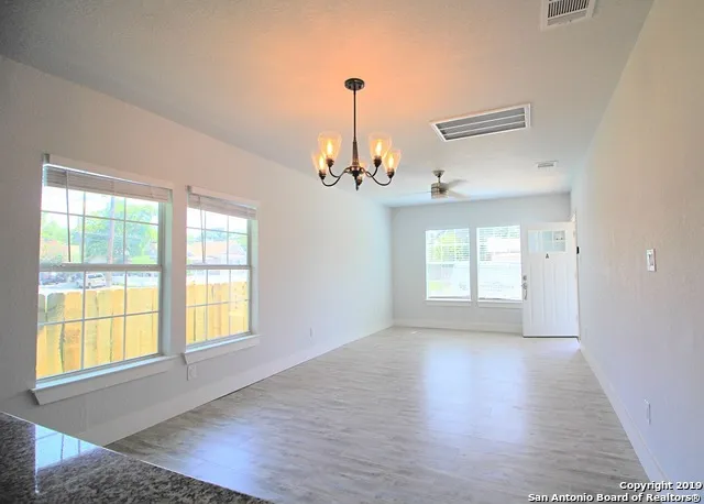 707 S OLIVE ST Unit A San Antonio, TX 78203