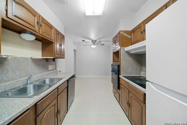 130 Algarita Rd San Marcos, TX 78666