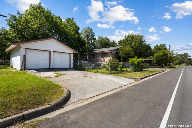 130 Algarita Rd San Marcos, TX 78666