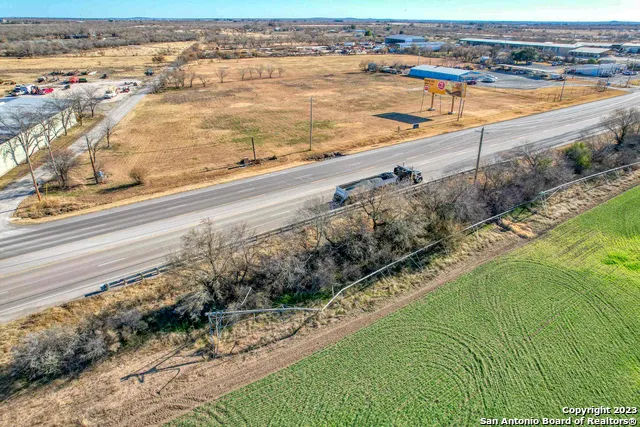 0 E HWY 90 Uvalde, TX 78801