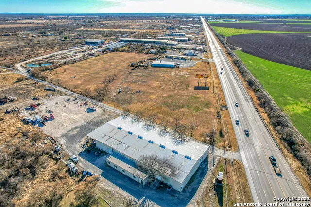 0 E HWY 90 Uvalde, TX 78801