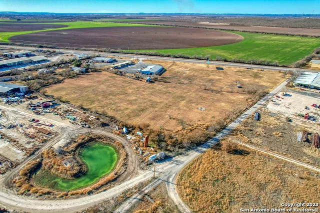 0 E HWY 90 Uvalde, TX 78801