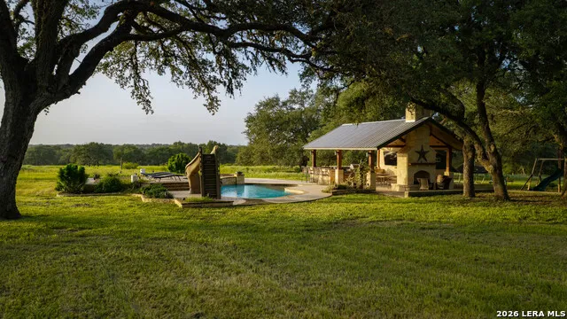 2288 Us Highway 77A Cuero, TX 77954