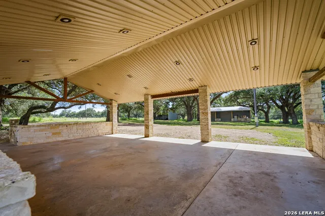 2288 Us Highway 77A Cuero, TX 77954
