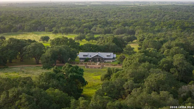 2288 Us Highway 77A Cuero, TX 77954