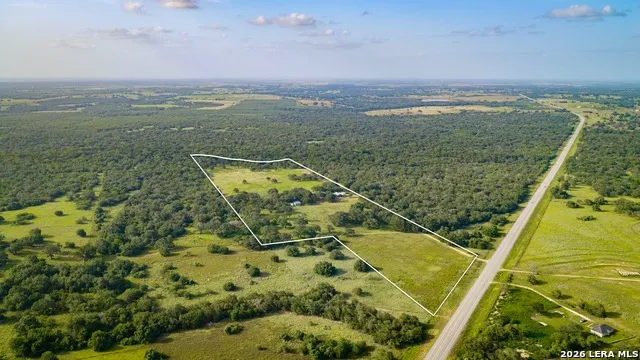 2288 Us Highway 77A Cuero, TX 77954