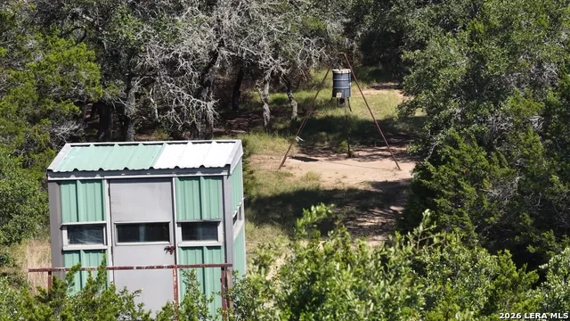 4113 TRAINER WUEST RD Blanco, TX 78606