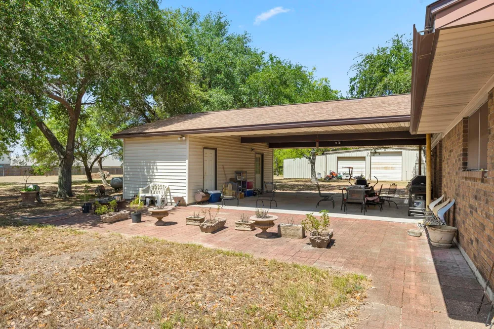 5418 Fm 359 Road Brookshire, TX 77423