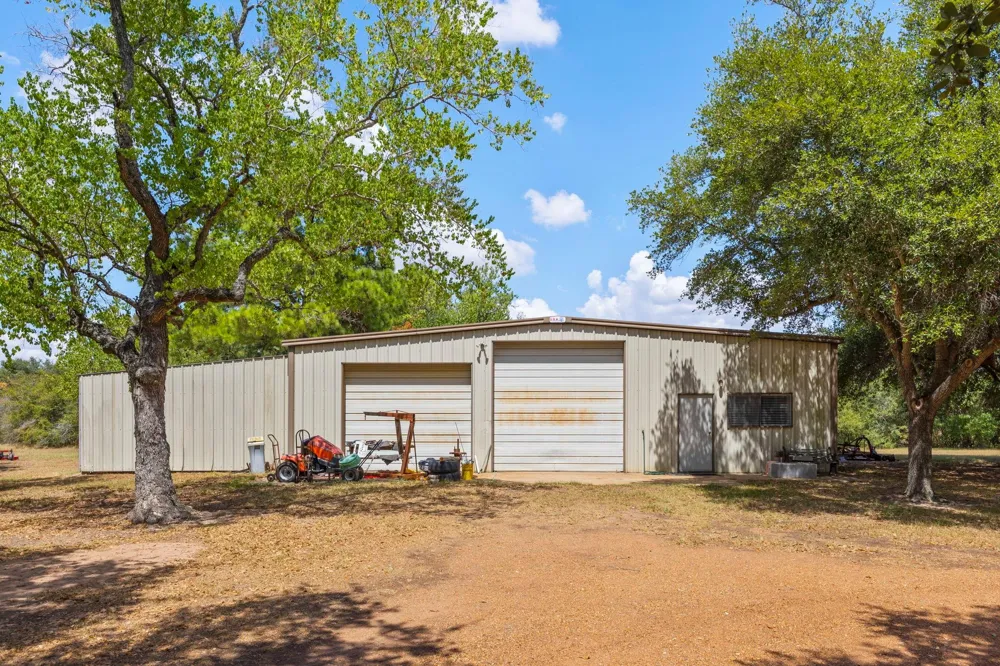 5418 Fm 359 Road Brookshire, TX 77423