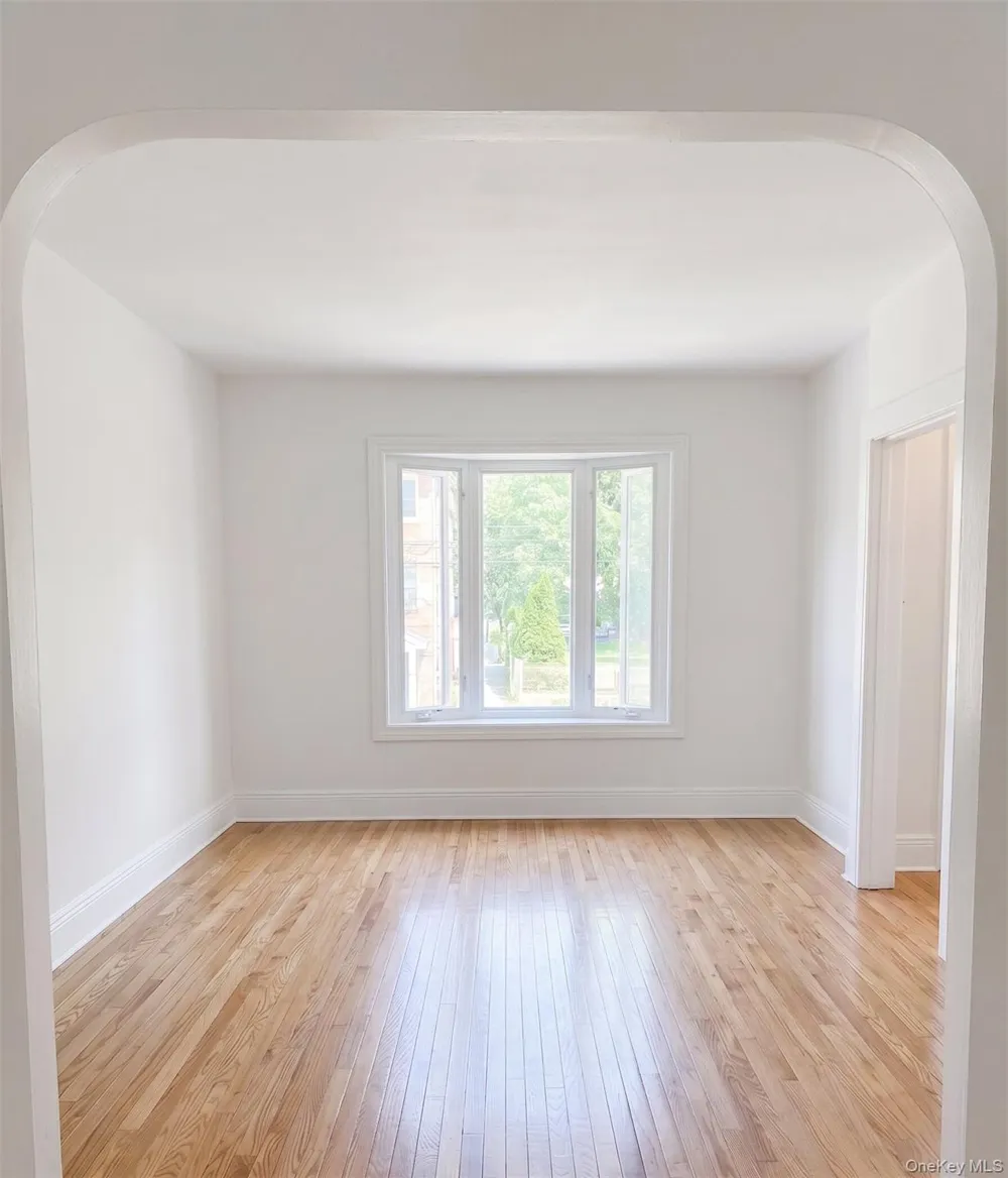 8481 127th Street Richmond Hill, NY 11415