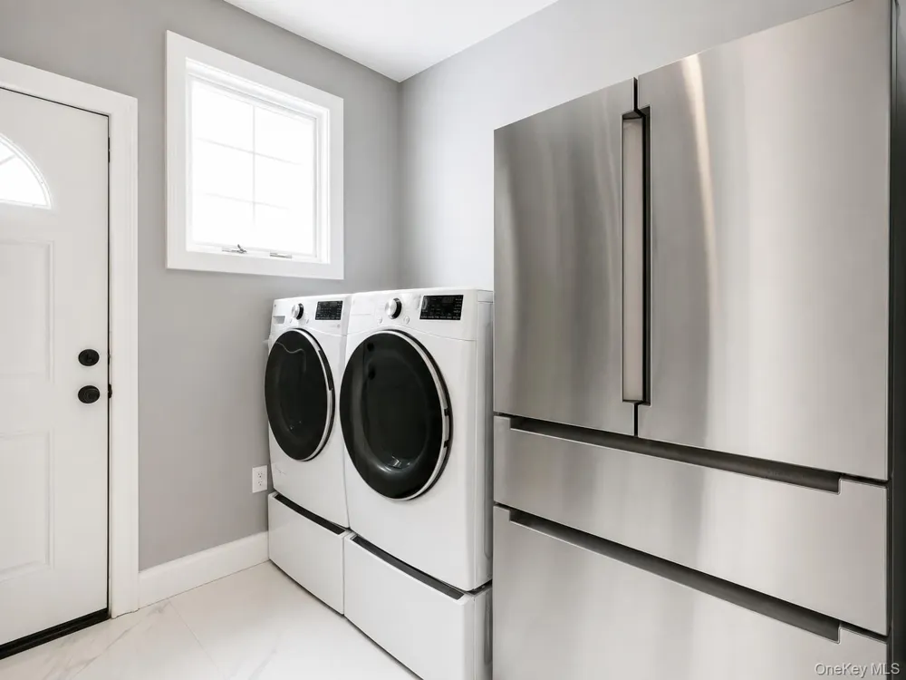 8411 Homelawn Street Jamaica Estates, NY 11432