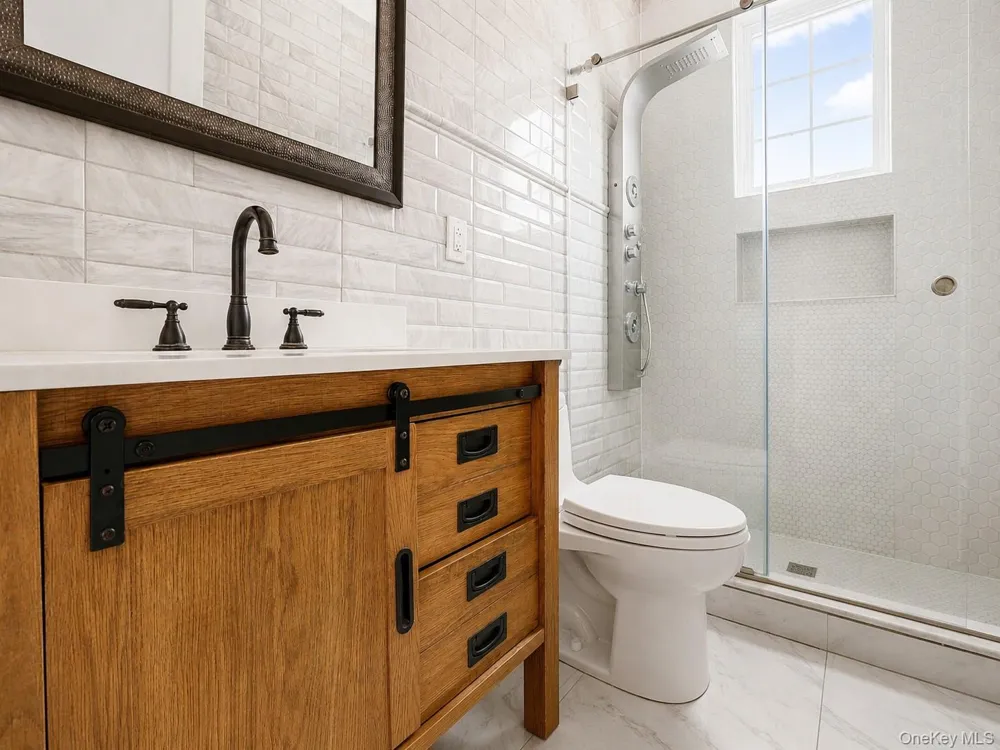 8411 Homelawn Street Jamaica Estates, NY 11432
