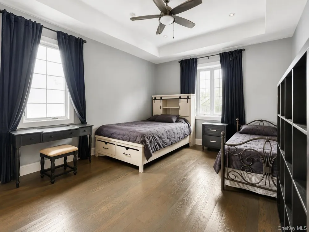 8411 Homelawn Street Jamaica Estates, NY 11432
