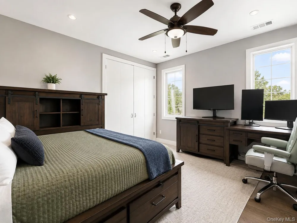 8411 Homelawn Street Jamaica Estates, NY 11432