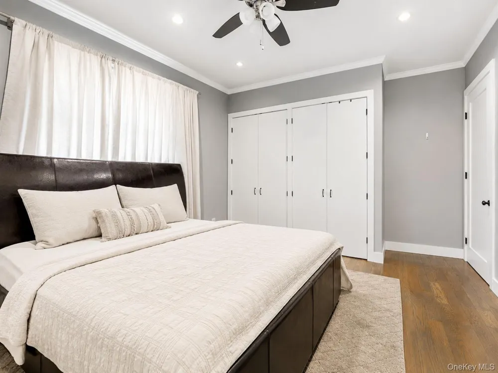 8411 Homelawn Street Jamaica Estates, NY 11432
