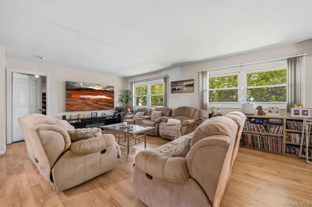 358 Lake Shore Drive Monroe, NY 10950