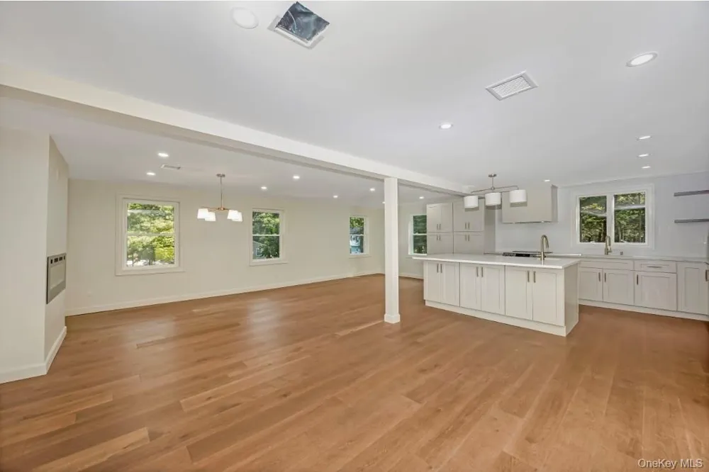 30 New Mill Road Smithtown, NY 11787