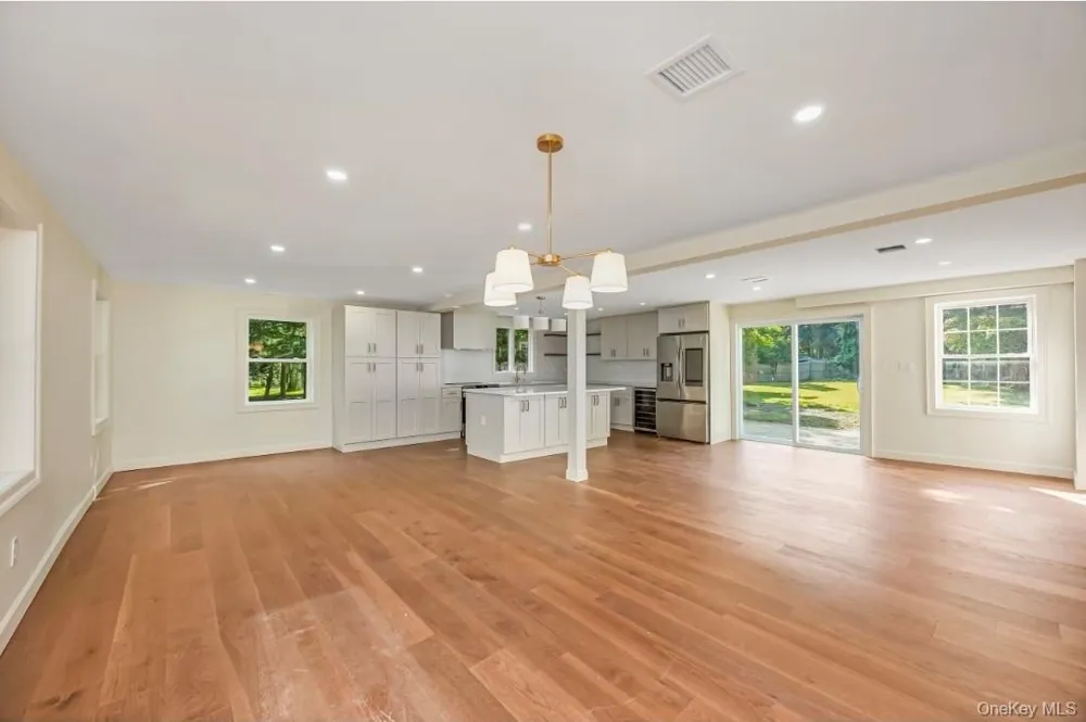 30 New Mill Road Smithtown, NY 11787