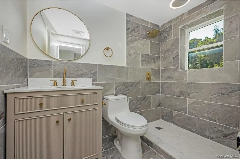 30 New Mill Road Smithtown, NY 11787