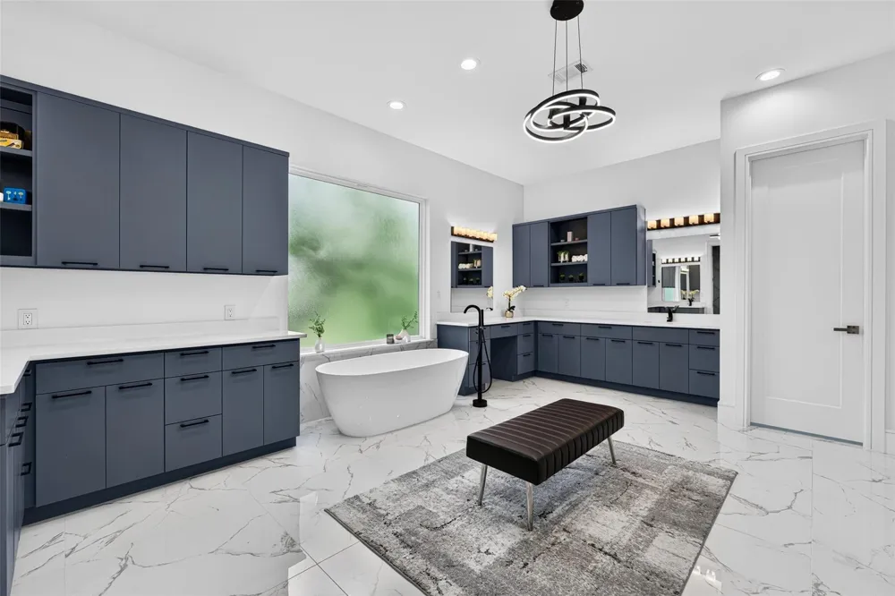 4303 Dorothy Street Bellaire, TX 77401