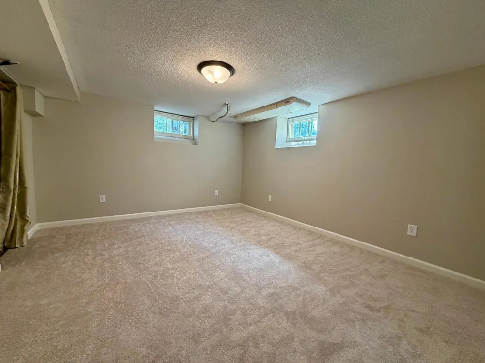 5701 Humboldt Avenue Brooklyn Center, MN 55430