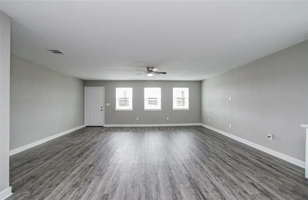 2221 Road 591501 Cleveland, TX 77327