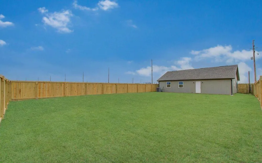 2221 Road 591501 Cleveland, TX 77327