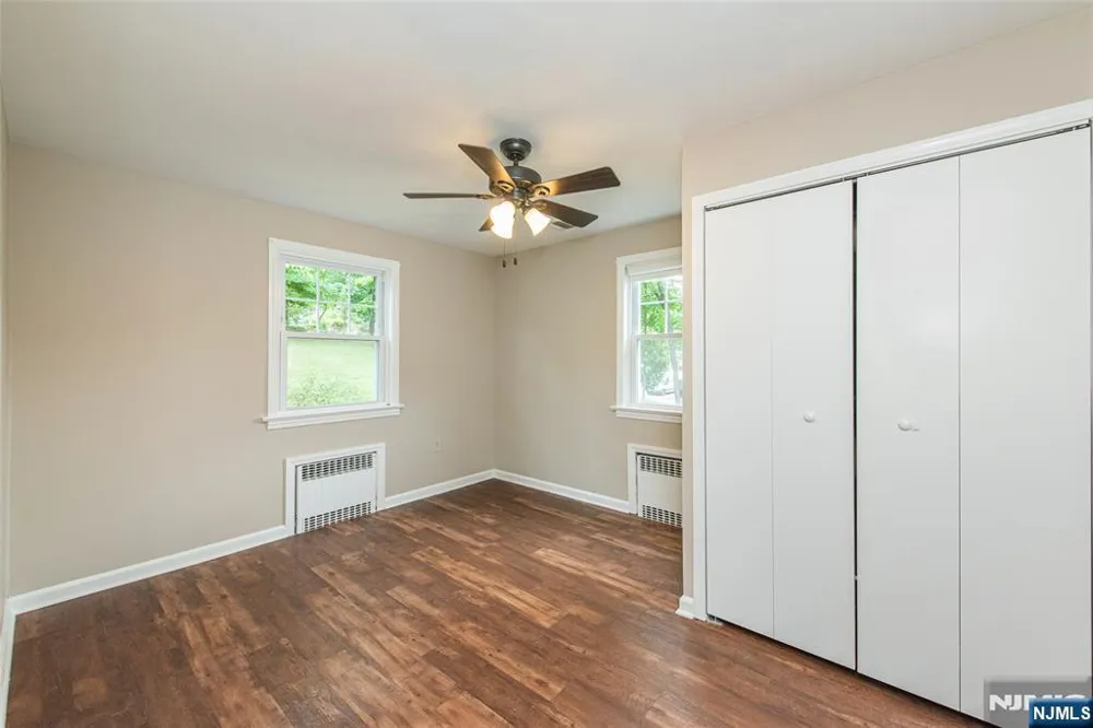 345 Bowden Road Cedar Grove, NJ 07009