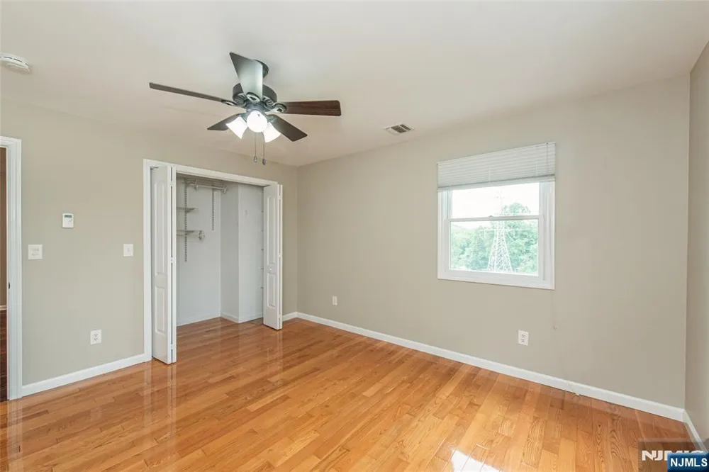 345 Bowden Road Cedar Grove, NJ 07009