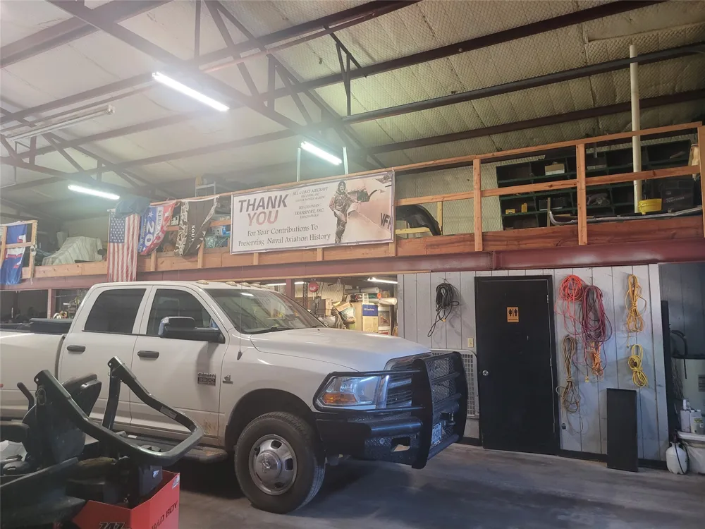 10510 U. S. Highway 82 E Blossom, TX 75416