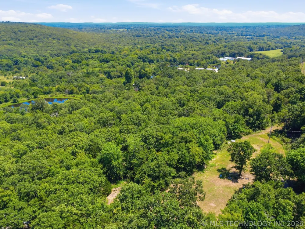 124 Highway Weleetka, OK 74880